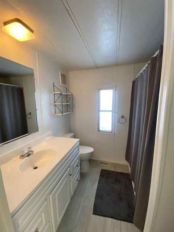MLS® A2196605 - 220 1 Avenue SE in NONE Youngstown, Residential