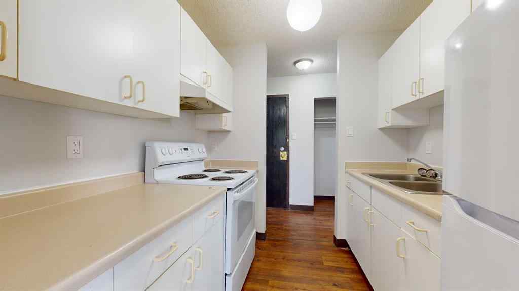 MLS® A2196825 - Unit #204 5117 44 Street  in NONE High Prairie, Rental