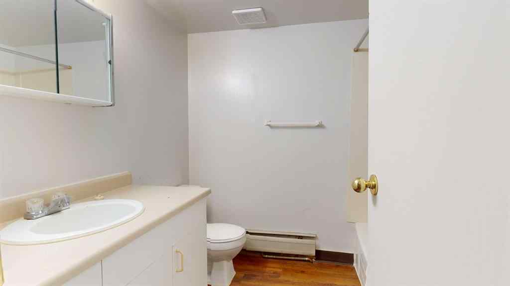 MLS® A2196825 - Unit #204 5117 44 Street  in NONE High Prairie, Rental