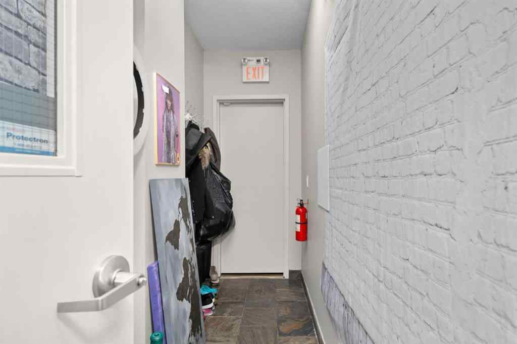 MLS® A2196830 - Unit #200 14 Crystalridge Drive  in Crystalridge Okotoks, Commercial