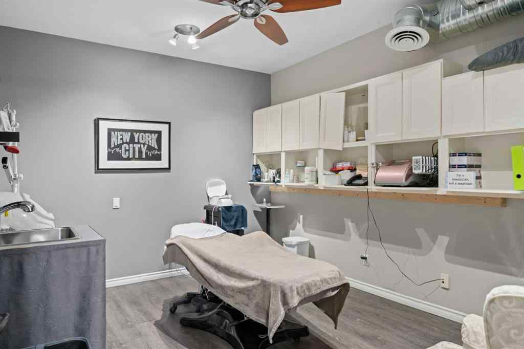 MLS® A2196830 - Unit #200 14 Crystalridge Drive  in Crystalridge Okotoks, Commercial
