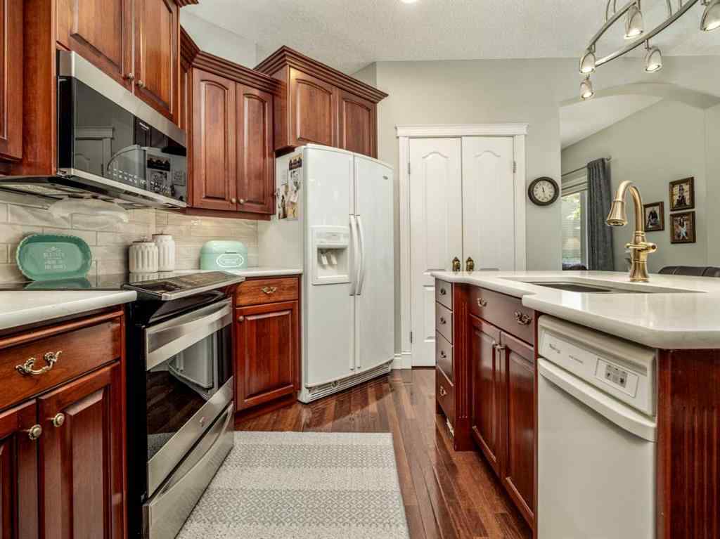 MLS® A2196878 - 321 10 Street W in NONE Cardston, Residential
