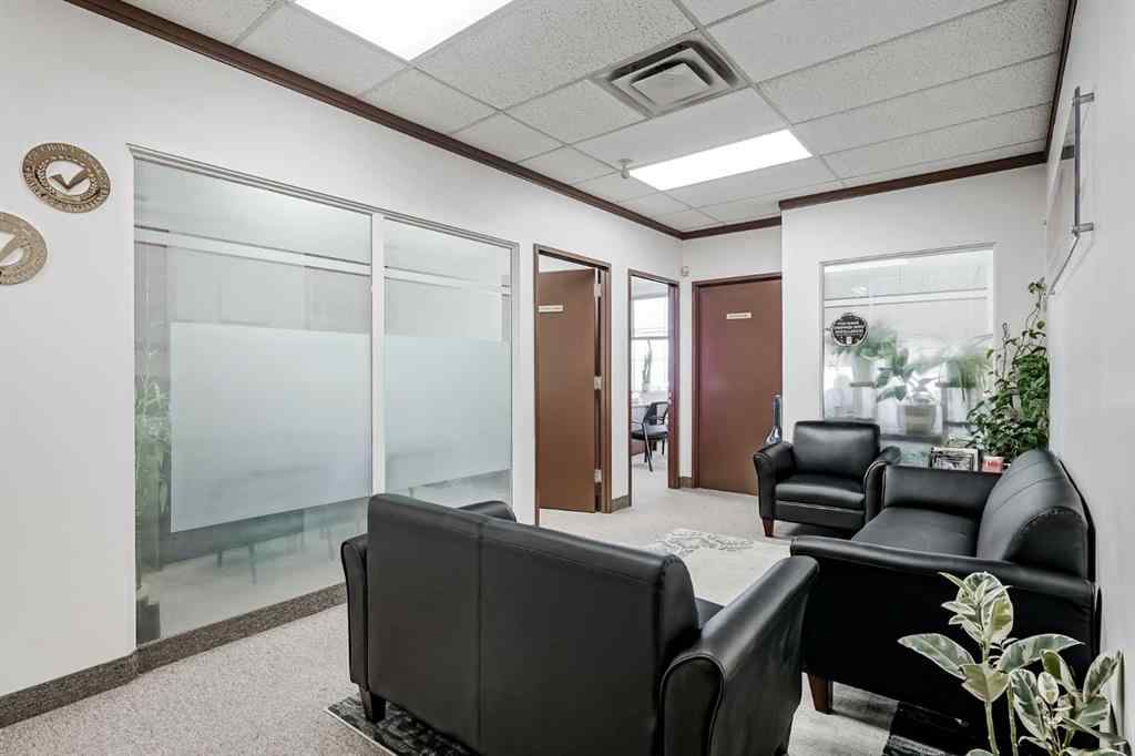 MLS® A2196917 - Unit #25 1725 30 Avenue NE in South Airways Calgary, Commercial