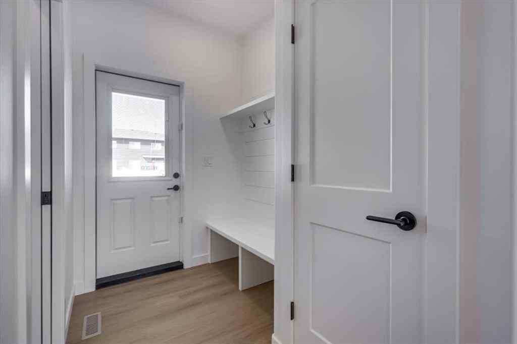MLS® A2197025 - 26 Inglis Crescent  in Iron Gate Sylvan Lake, Residential