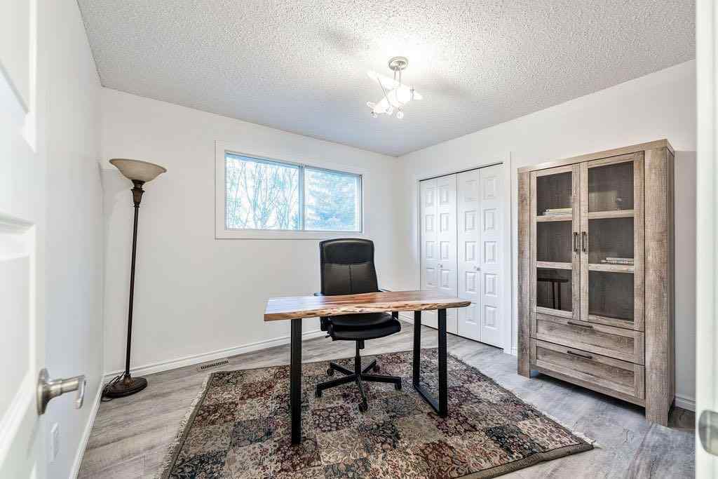 MLS® A2197063 - 271159 Range Road 283   in NONE Rural Rocky View County, Residential