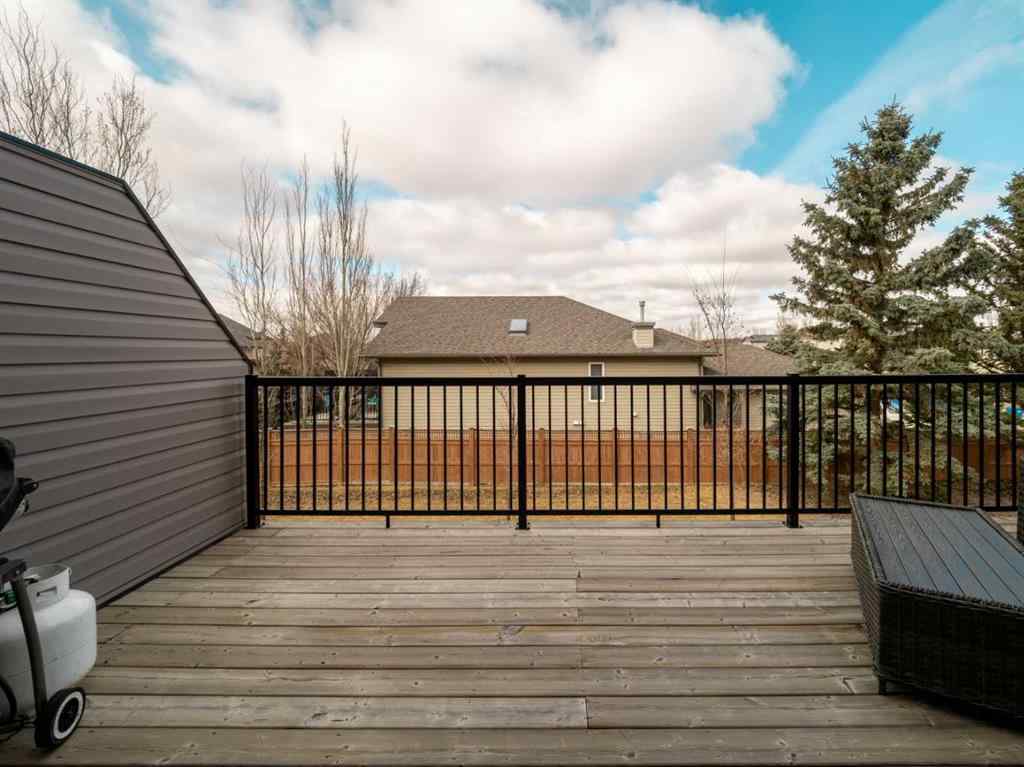 MLS® A2197206 - Unit #4 262 Couleesprings Terrace S   in Southgate Lethbridge, Residential