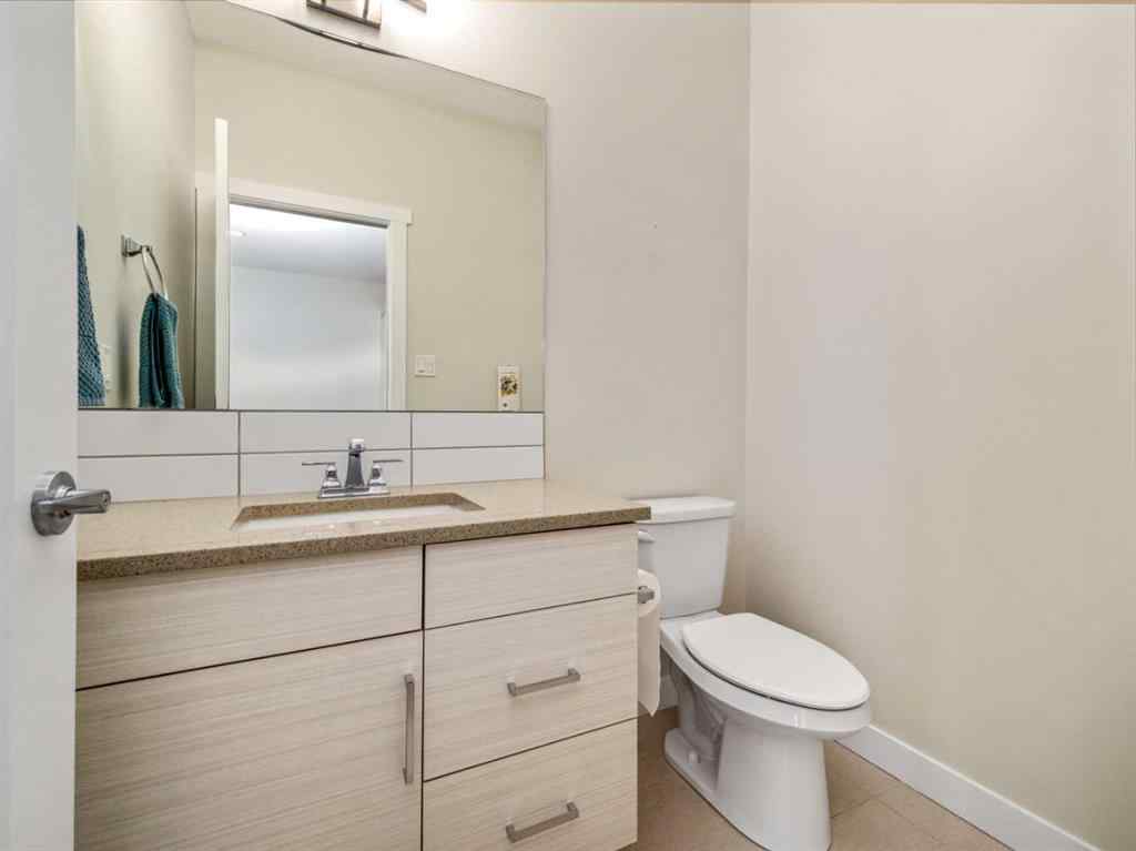 MLS® A2197206 - Unit #4 262 Couleesprings Terrace S   in Southgate Lethbridge, Residential
