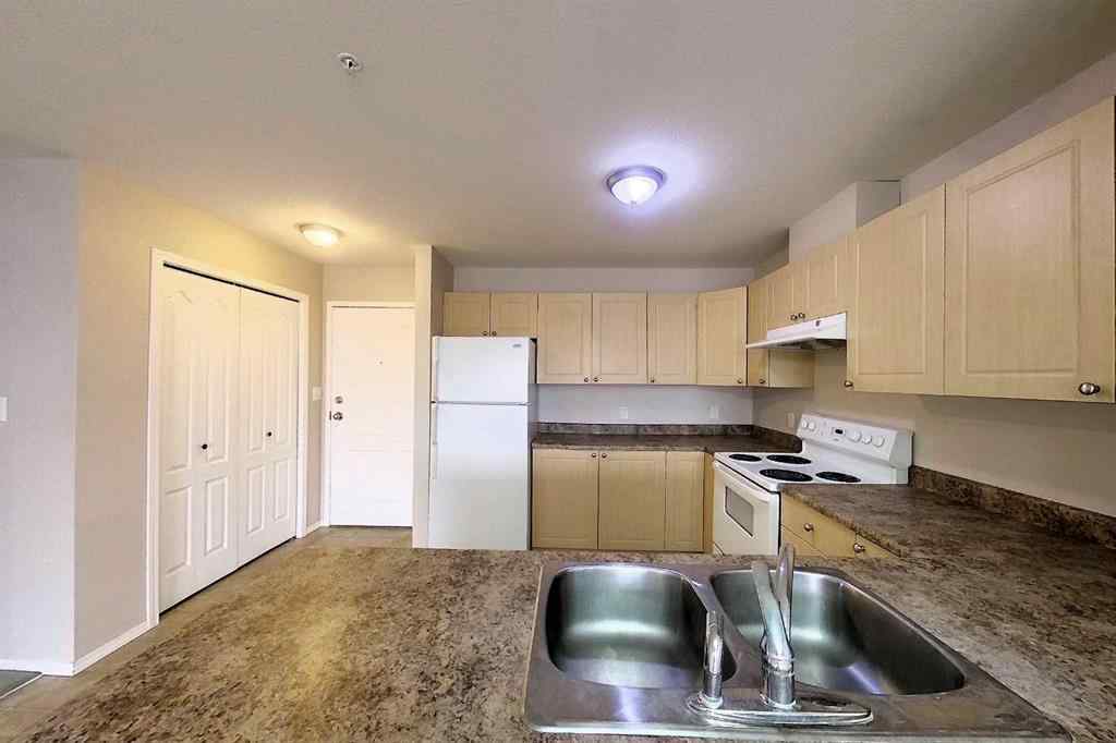 MLS® A2197242 - Unit #302 1615 41 Street  in Edson Edson, Residential