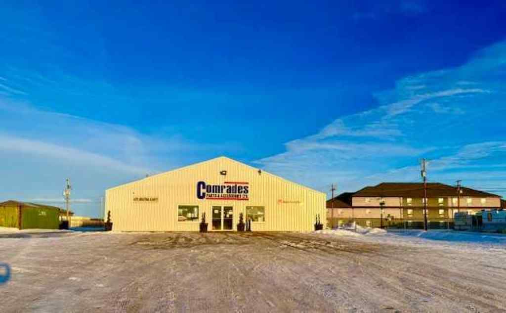 MLS® A2197745 - 4624 47 Street  in Hardisty Hardisty, Commercial