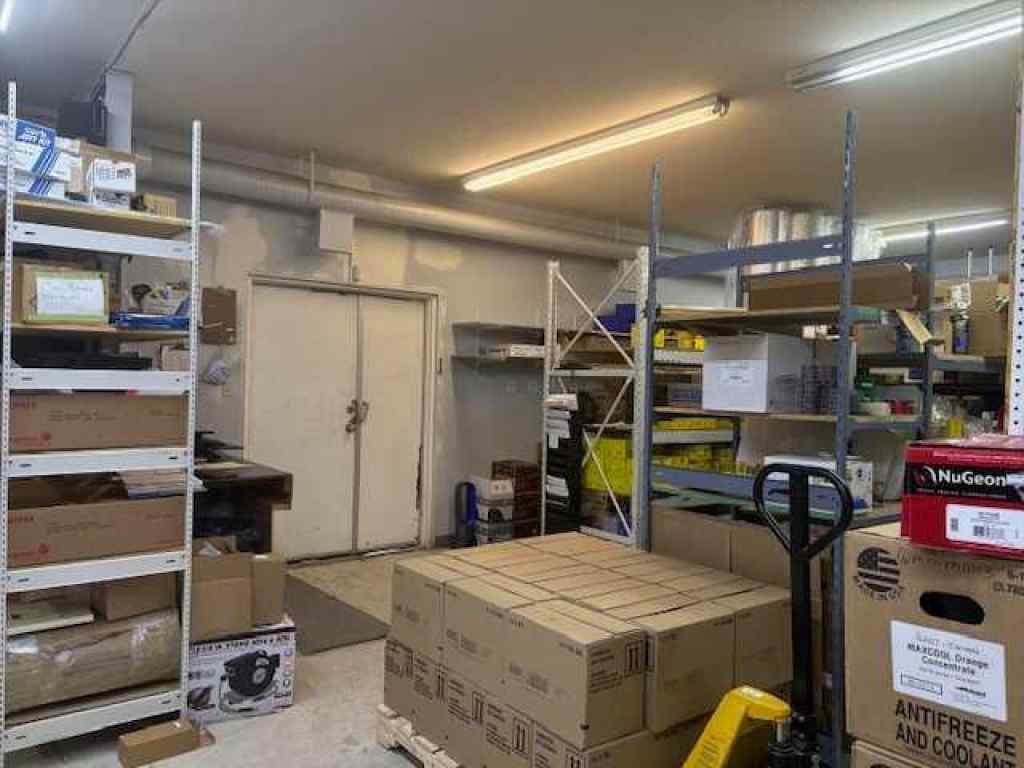 MLS® A2197745 - 4624 47 Street  in Hardisty Hardisty, Commercial