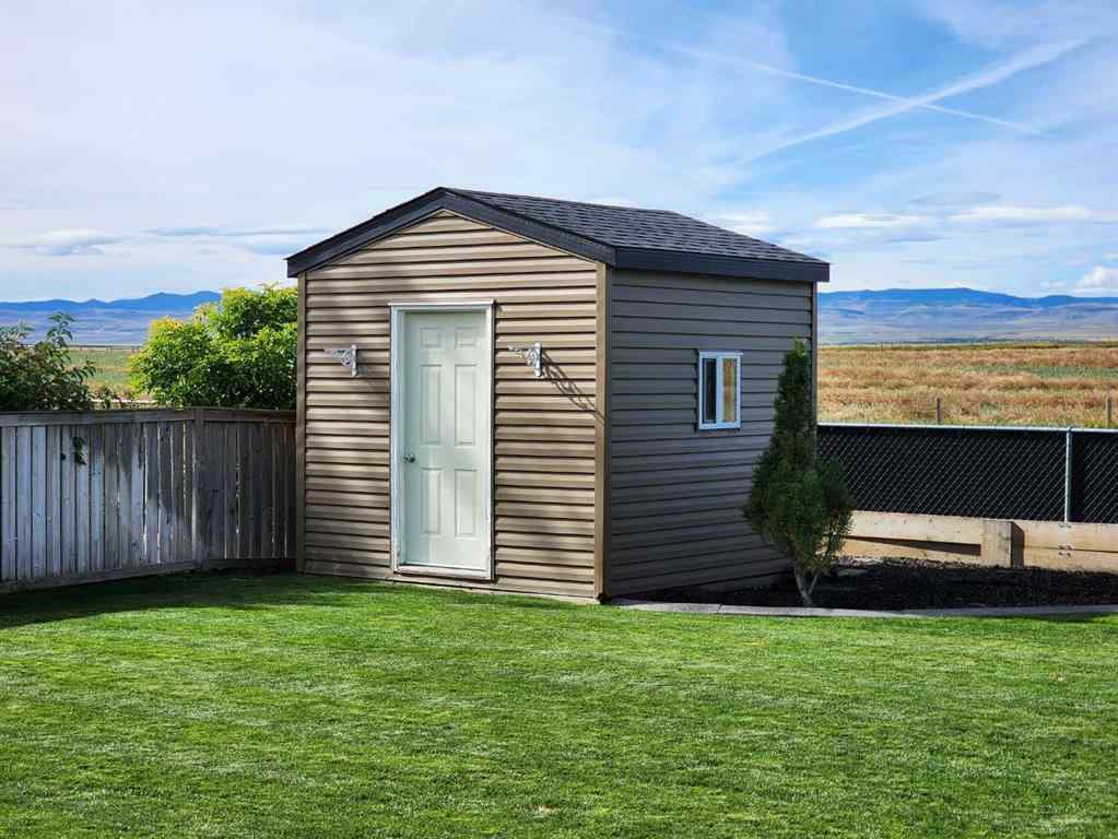 MLS® A2197770 - 11 Link Spur  in NONE Claresholm, Residential