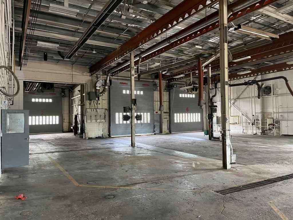 MLS® A2197781 - 8610 87 Avenue  in Industrial Area Peace River, Commercial