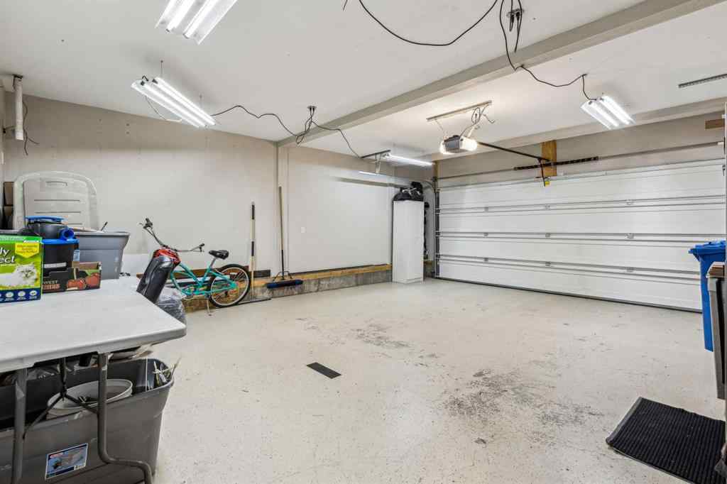 MLS® A2197796 - 25 Westridge Way  in Westridge Okotoks, Residential
