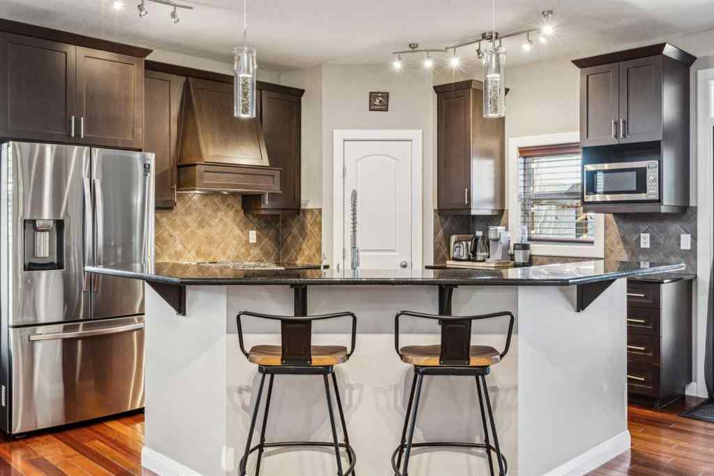 MLS® A2197796 - 25 Westridge Way  in Westridge Okotoks, Residential