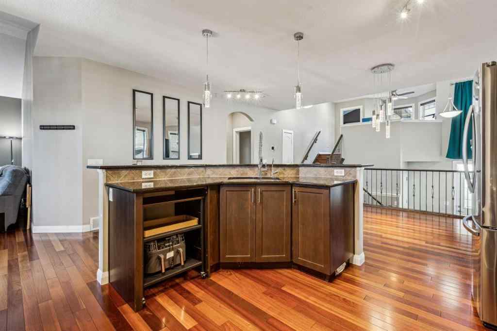 MLS® A2197796 - 25 Westridge Way  in Westridge Okotoks, Residential