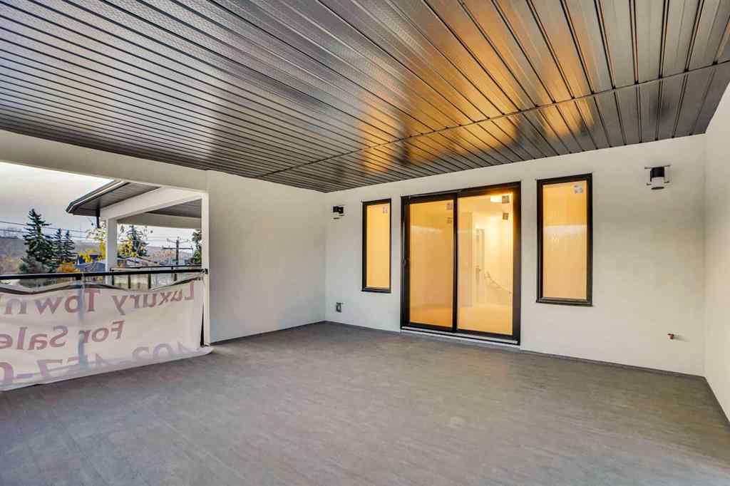MLS® A2197870 - Unit #2 2633 1 Avenue NW in West Hillhurst Calgary, Residential