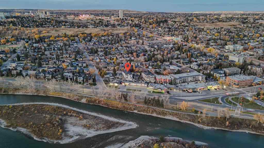 MLS® A2197870 - Unit #2 2633 1 Avenue NW in West Hillhurst Calgary, Residential