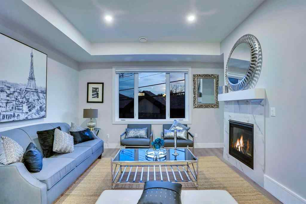 MLS® A2197870 - Unit #2 2633 1 Avenue NW in West Hillhurst Calgary, Residential
