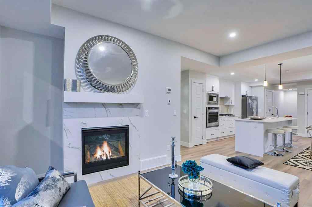MLS® A2197870 - Unit #2 2633 1 Avenue NW in West Hillhurst Calgary, Residential