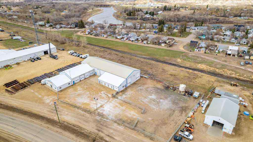 MLS® A2198013 - 800 SOUTH RAILWAY Avenue W in Downtown Drumheller Drumheller, Commercial