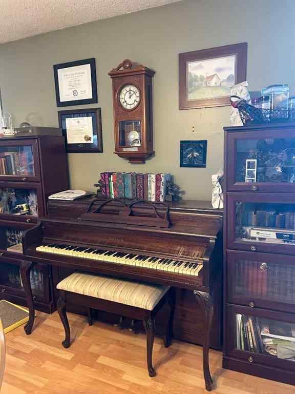 MLS® A2198095 - 25038 Twp Rd 462   in NONE Paradise Valley, Residential