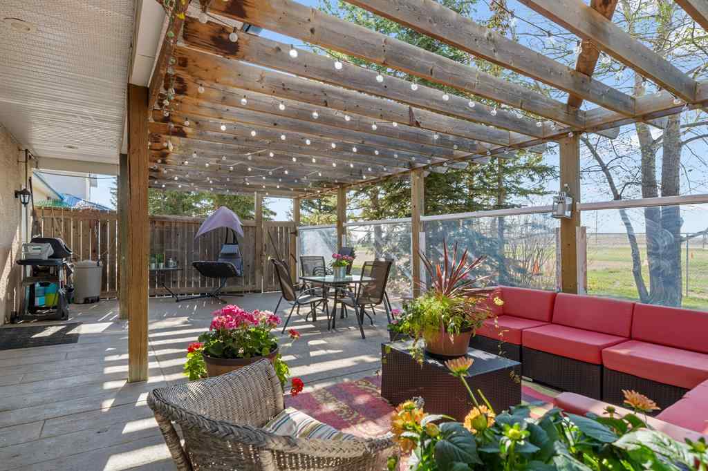 MLS® A2198120 - 41090 Cook Road  in NONE Rural Rocky View County, Residential