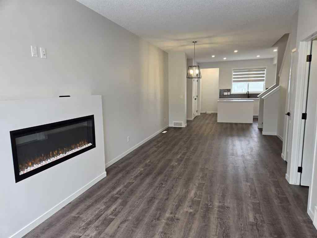 MLS® A2198238 - 90 Aquila Drive NW in Glacier Ridge Calgary, Residential