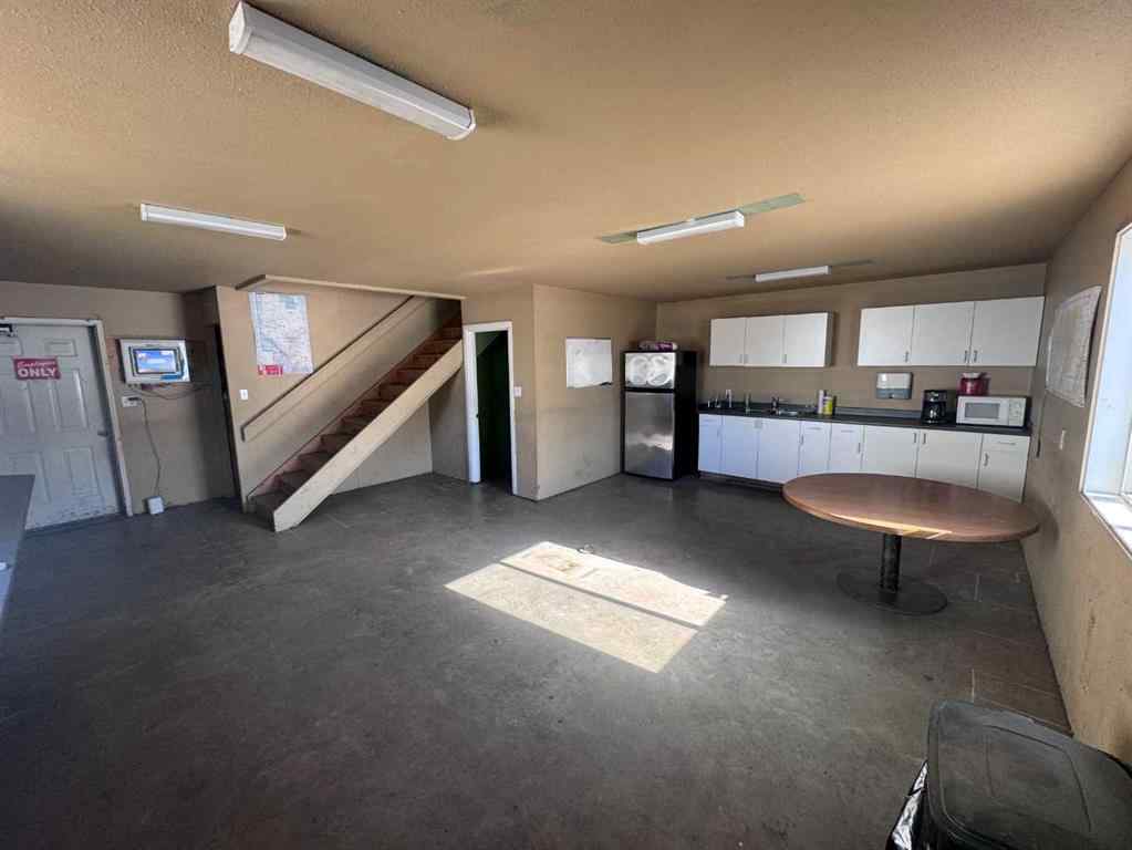 MLS® A2198240 - 40507 Range Road 12   in NONE Bentley, Agri-Business