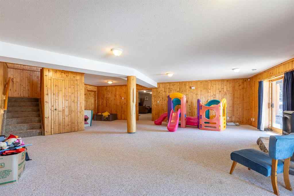 MLS® A2198240 - 40507 Range Road 12   in NONE Bentley, Agri-Business
