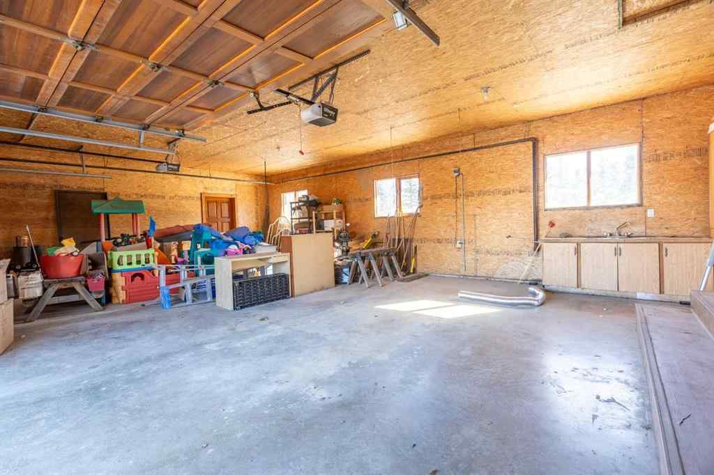 MLS® A2198240 - 40507 Range Road 12   in NONE Bentley, Agri-Business