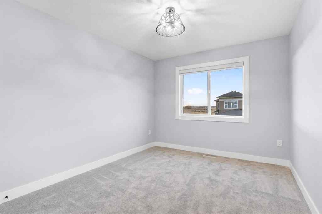 MLS® A2198348 - 700 Mandalay Link  in NONE Carstairs, Residential