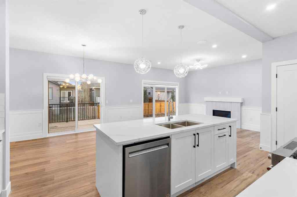 MLS® A2198348 - 700 Mandalay Link  in NONE Carstairs, Residential