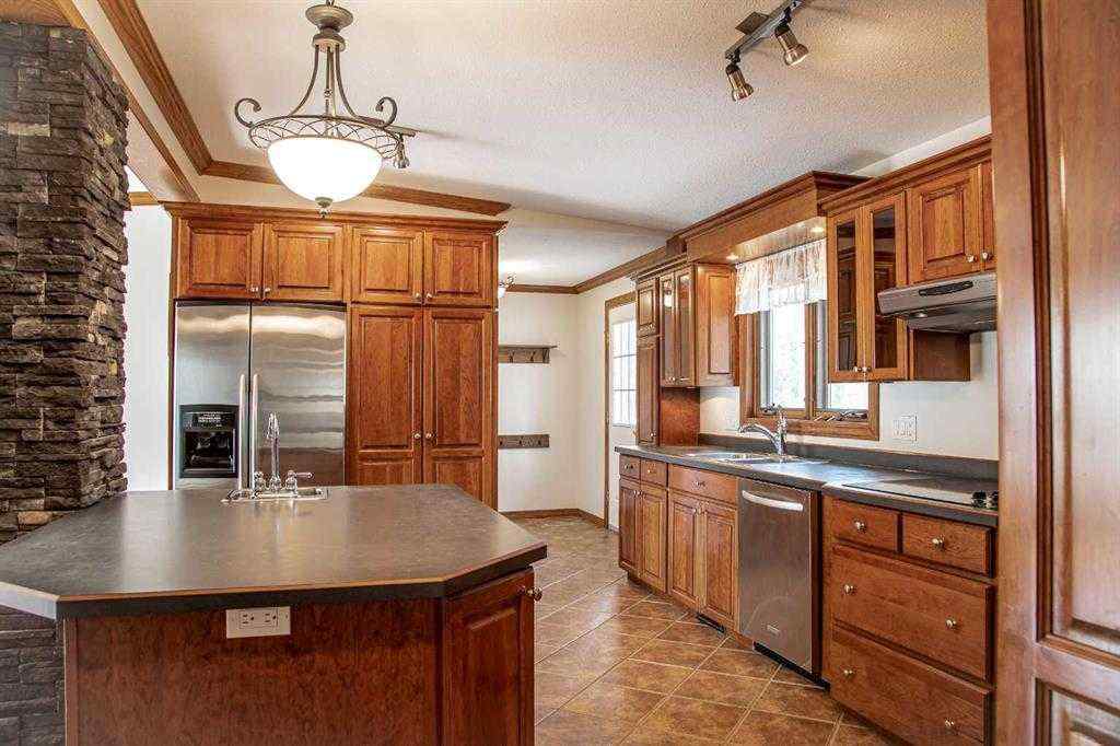 MLS® A2198396 -  110101 Range Road 180   in NONE Rural Mackenzie County, Residential