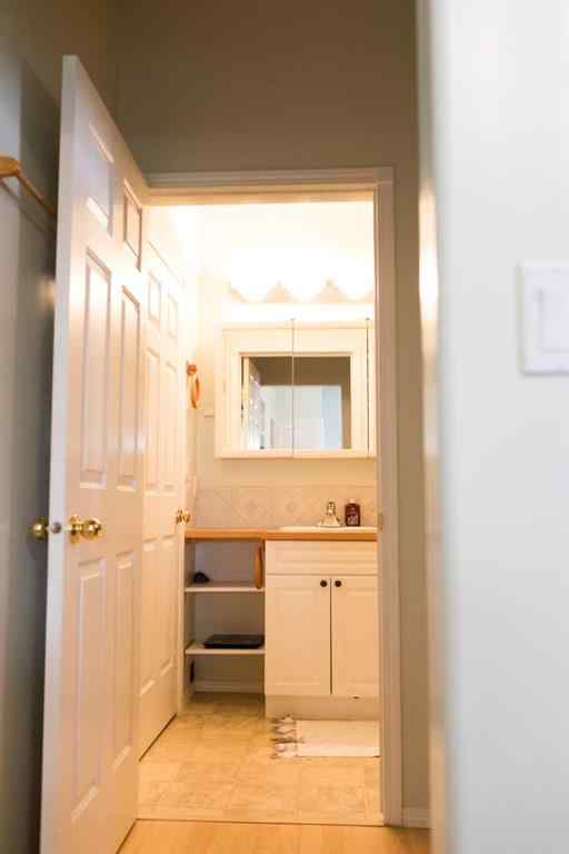 MLS® A2198653 - 812 Homeseekers Avenue  in NONE Rural Cardston County, Residential