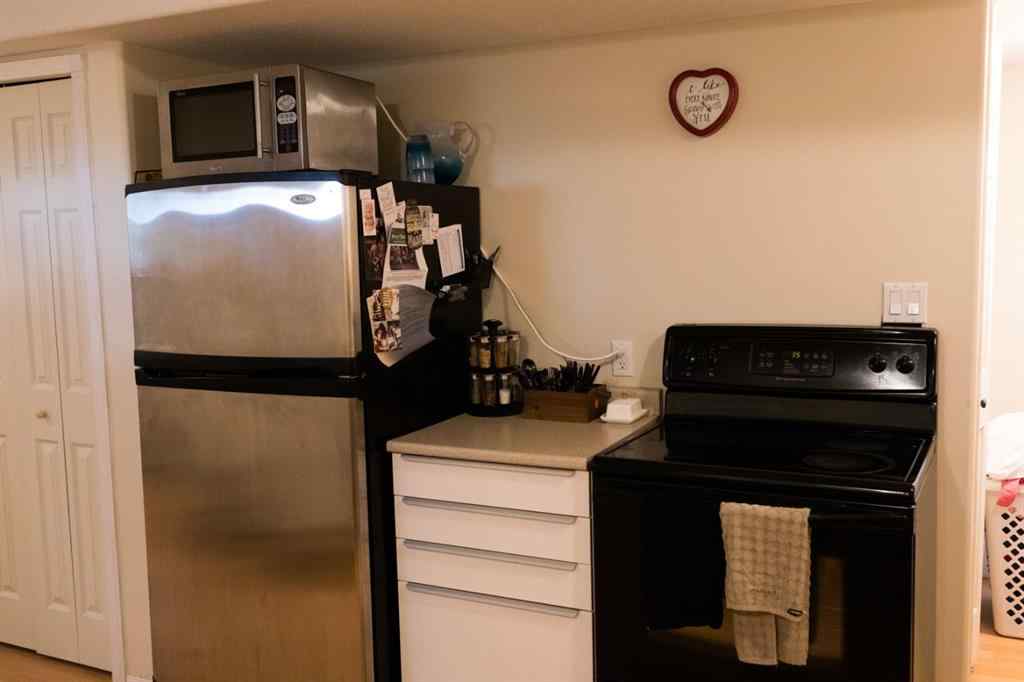 MLS® A2198653 - 812 Homeseekers Avenue  in NONE Rural Cardston County, Residential