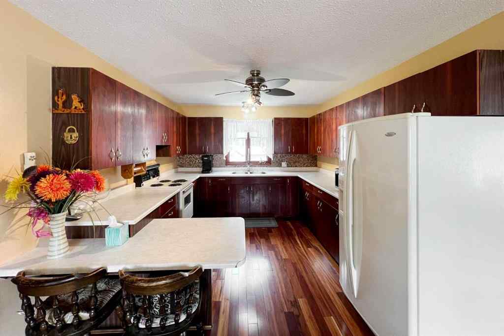 MLS® A2198660 - 521 PARK Drive  in Bondiss Rural Athabasca County, Residential