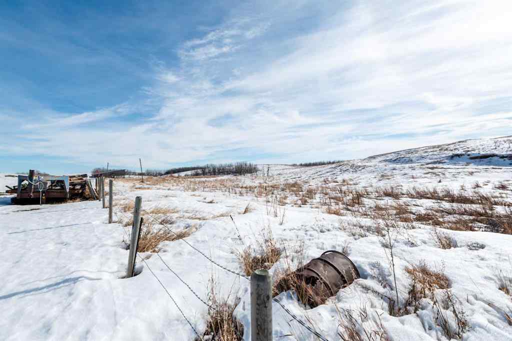 MLS® A2198912 - 213081 585 Highway  in NONE Rural Starland County, Residential