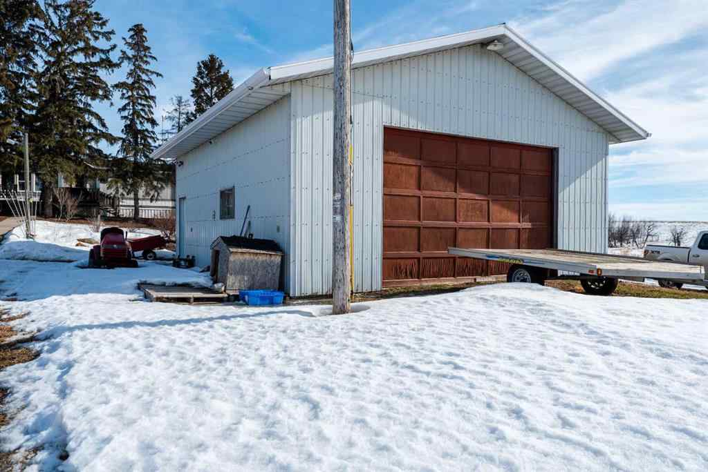 MLS® A2198912 - 213081 585 Highway  in NONE Rural Starland County, Residential