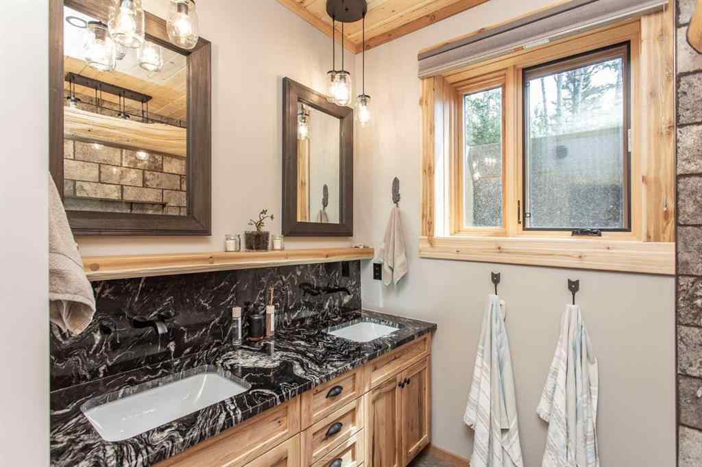 MLS® A2199015 - 34226 Range Road 43   in NONE Rural Mountain View County, Agri-Business