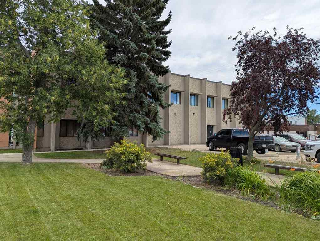 MLS® A2199038 - 5025 50 Street  in NONE Olds, Commercial