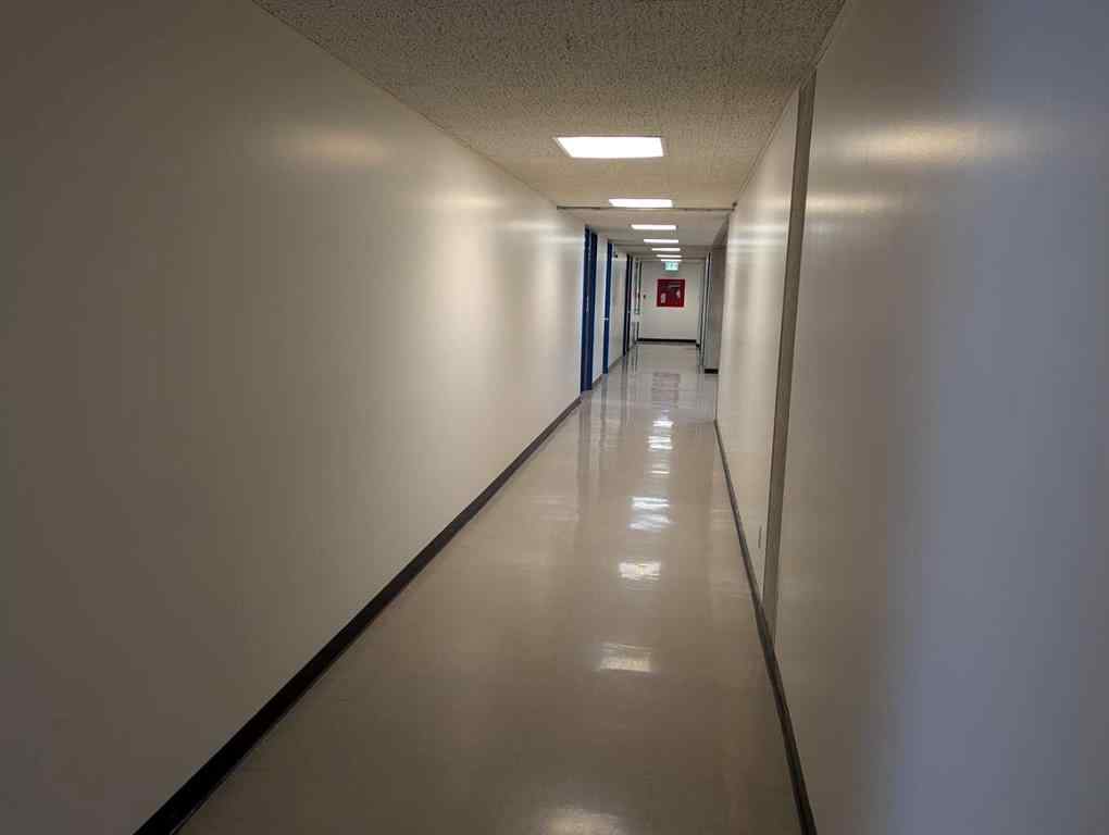 MLS® A2199038 - 5025 50 Street  in NONE Olds, Commercial