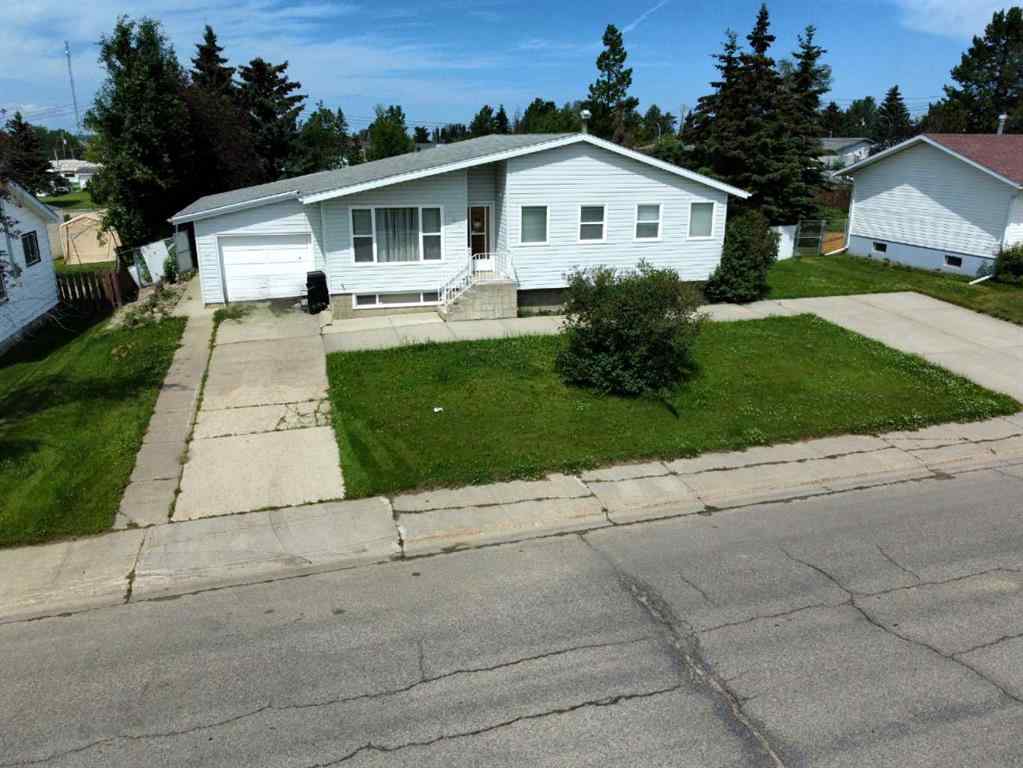 MLS® A2199147 - 300 Hammond Drive  in NONE Fox Creek, Residential