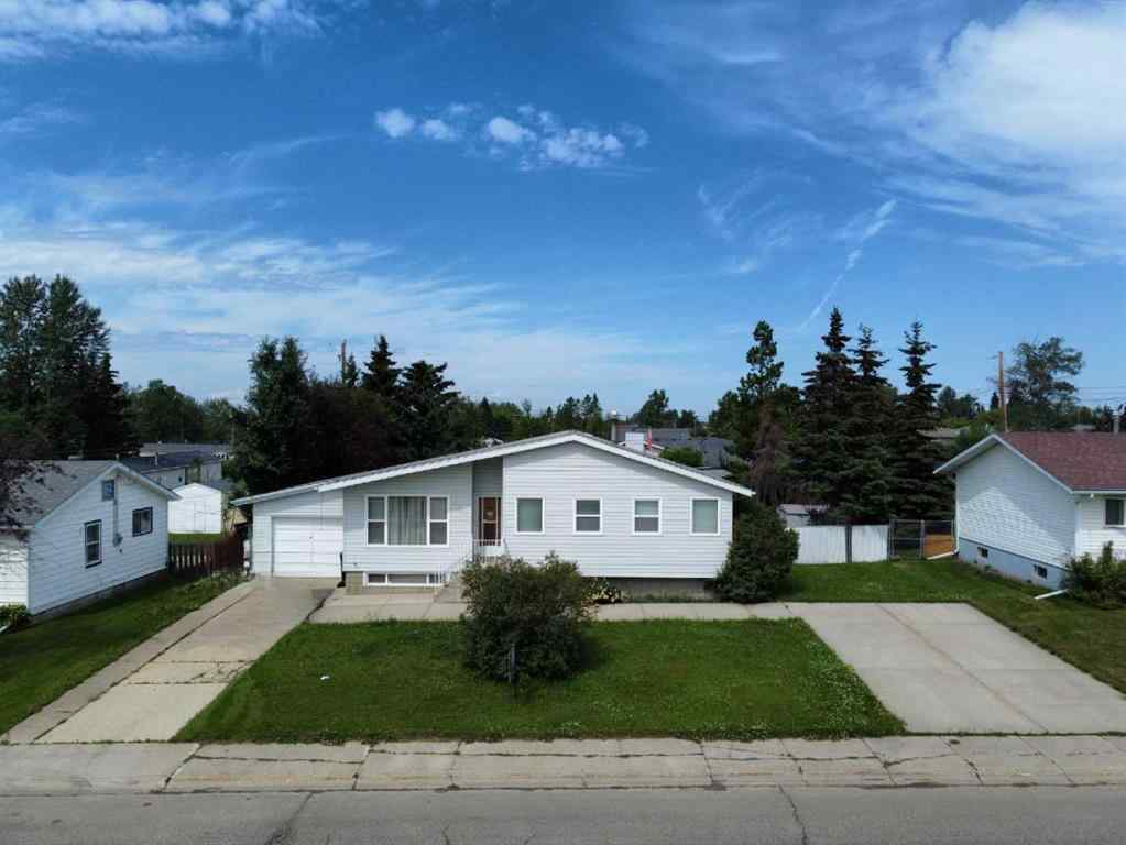 MLS® A2199147 - 300 Hammond Drive  in NONE Fox Creek, Residential