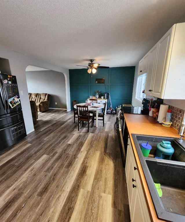MLS® A2199147 - 300 Hammond Drive  in NONE Fox Creek, Residential