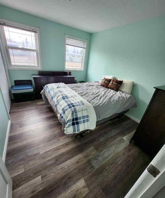 MLS® A2199147 - 300 Hammond Drive  in NONE Fox Creek, Residential