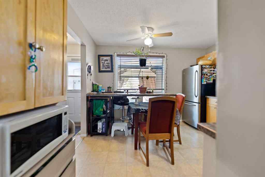 MLS® A2199208 - 49A Fonda Green SE in Forest Heights Calgary, Residential