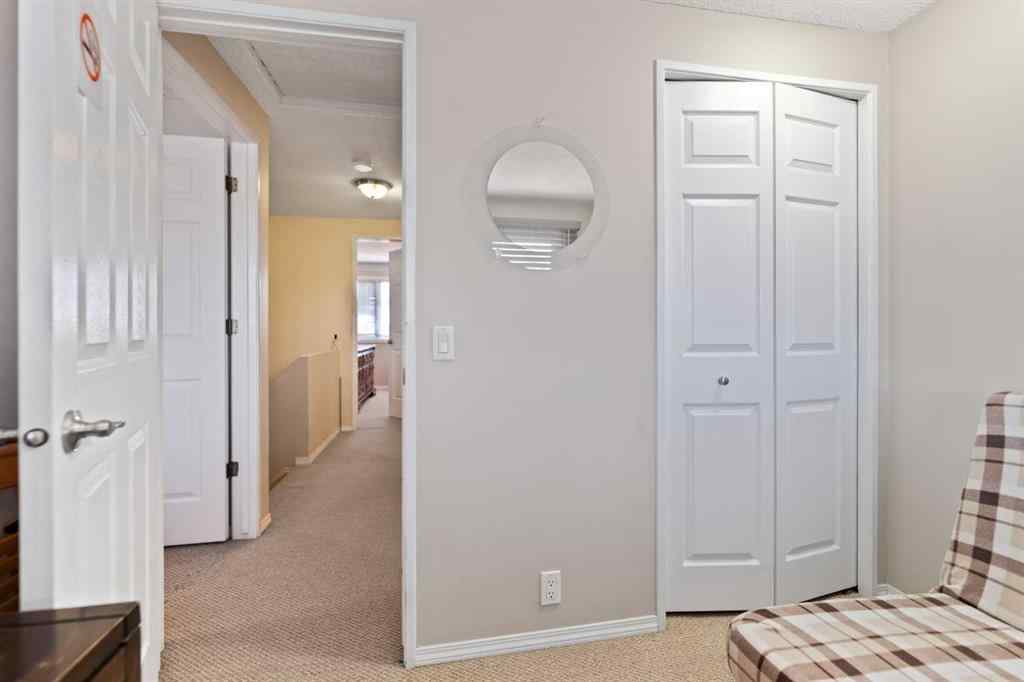 MLS® A2199208 - 49A Fonda Green SE in Forest Heights Calgary, Residential