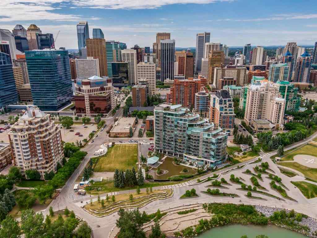 MLS® A2199261 - Unit #811 738 1 Avenue SW in Eau Claire Calgary, Residential