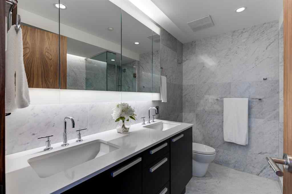 MLS® A2199261 - Unit #811 738 1 Avenue SW in Eau Claire Calgary, Residential