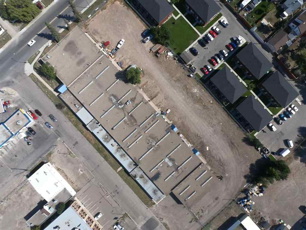 MLS® A2199480 - 443 10th Street N in Senator Buchanan Lethbridge, Commercial
